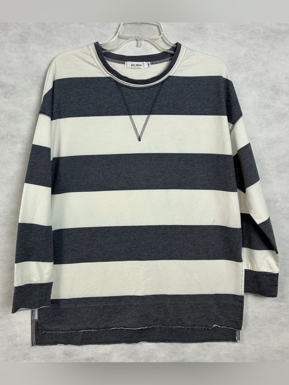 Belinda Womens Sweatshirt Sz Medium Gray White Stripe